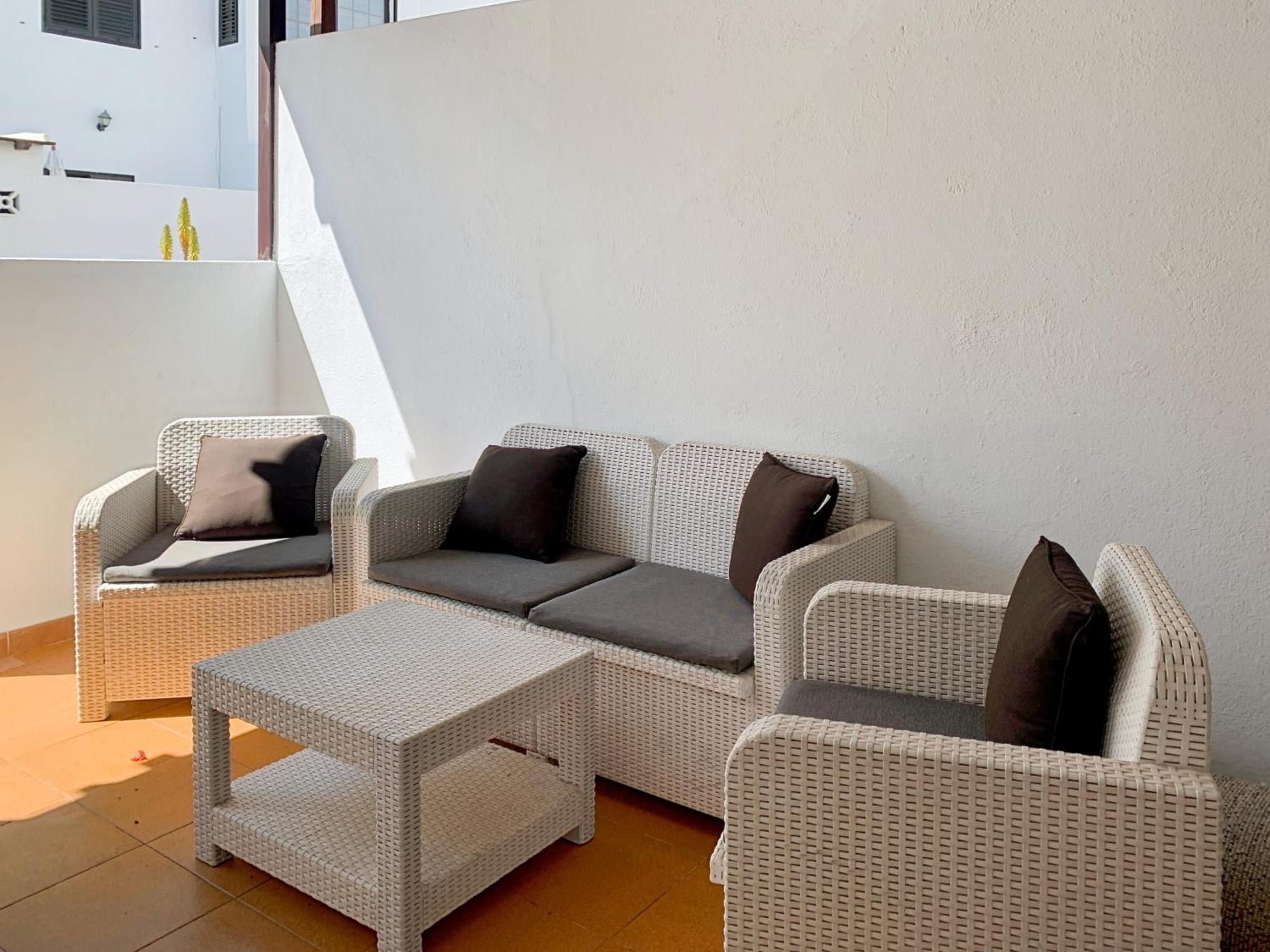 Habitaciones Privadas Cerca De La Playa Y Aeropuerto En Casa Compartida Con Otros Huespedes 플라야 온다 외부 사진