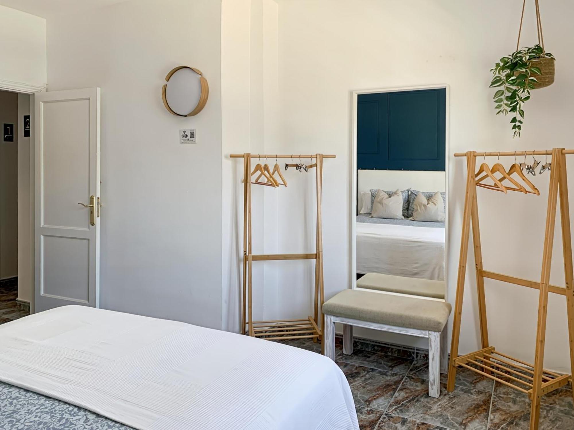 Habitaciones Privadas Cerca De La Playa Y Aeropuerto En Casa Compartida Con Otros Huespedes 플라야 온다 외부 사진